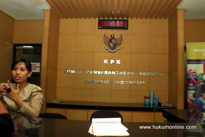 KPK menang atas gugatan eks anggota DPR tersangka kasus traveller cheque pemilihan Deputi Gubernur Senior BI. Foto: SGP
