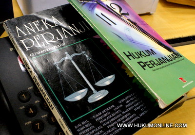Profesor Raden Subekti penulis buku berjudul Aneka Perjanjian. Foto: SGP