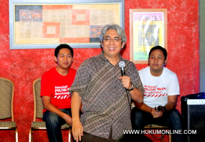 Anggota Pansel Capim KPK Imam B Prasojo (tengah). Foto: SGP