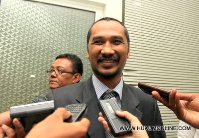 Setahun tak maksimal Ketua KPK terpilih Abraham Samad siap mundur. Foto: SGP