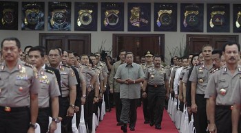 SBY didampingi Kapolri Timur Pradopo menghadiri acara Rapim di Mabes Polri. Foto: www.presidenri.go.id
