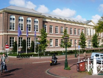 Ada ratusan karya tentang Indonesia di Leiden University. Foto: http://lcdc.law.ugm.ac.id