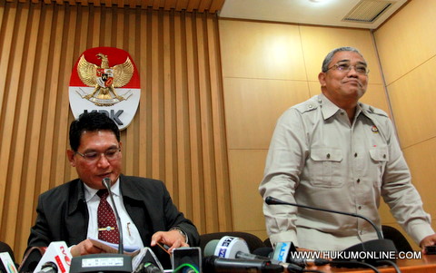 Ketua LPSK Abdul Haris Semendawai (kanan). Foto: Sgp