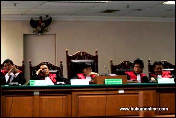 Ilustrasi: Hakim bisa dipidana jika salah memutus. Foto: Sgp