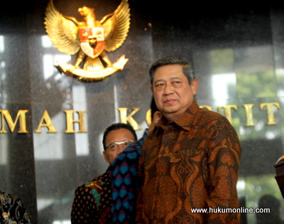 Presiden SBY tandatangani UU penanganan konflik sosial. Foto: Sgp