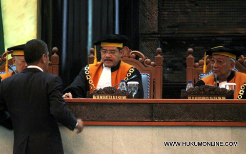 Ketua MA M Hatta Ali lantik dua ketua muda baru. Foto: Sgp