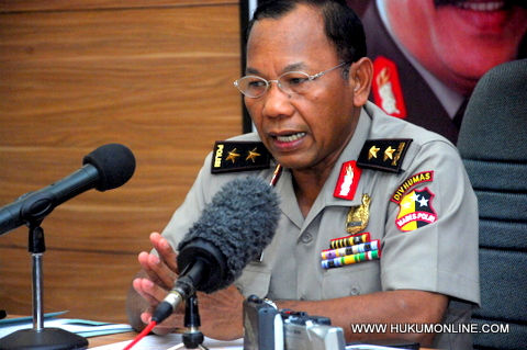 Kepala Divisi Humas Mabes Polrio, Irjen Pol Saud Usman Nasution, katakan belum perlu kirim Densus ke Papua. Foto: Sgp