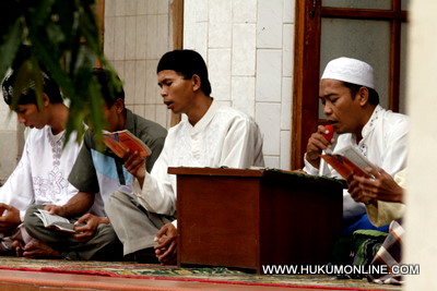 Kegiatan keagamaan di Indonesia tidak luput dari korupsi. Foto: ilustrasi (Sgp)