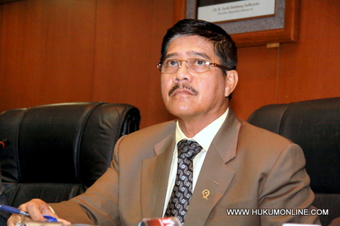 Ketua MA, M. Hatta Ali keberatan aturan kriminalisasi hakim. Foto: Sgp