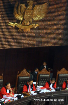 Suasana sidang pleno Mahkamah Konstitusi. Foto: Sgp 