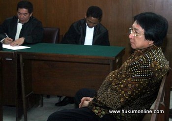 Yohanes Waworuntu terdakwa kasus Sisminbakum. Foto: Sgp