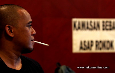 MK diminta batalkan pasal tembakau. Foto: ilustrasi (Sgp)