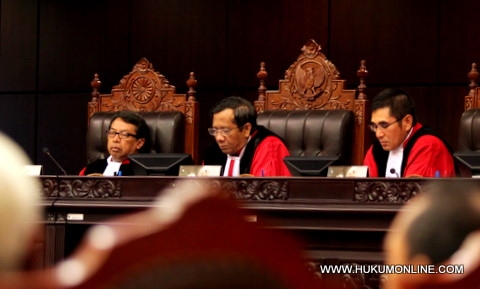 MK menyatakan aturan hak hakim harus diatur dalam PP. Foto: Sgp