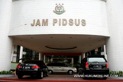 Penyidik Jampitsus Kejagung perikas empat tersangka pemerasan perusahaan kontraktor PT BIM. Foto: ilustrasi (Sgp) 