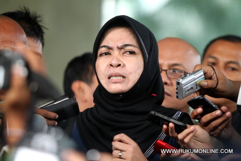 Wa Ode Nurhayati terdakwa mantan Anggota Banggar DPR terbukti korupsi dan Money Laundering. Foto: Sgp
