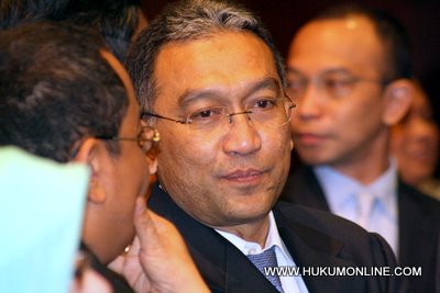 Fuad Rahmani (tengah) Direktur Jenderal Pajak. Foto: Sgp