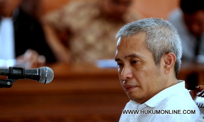 Sidang perdana advokat Muhammad Fajriska Mirza di PN Jakarta Selatan. Foto: Sgp