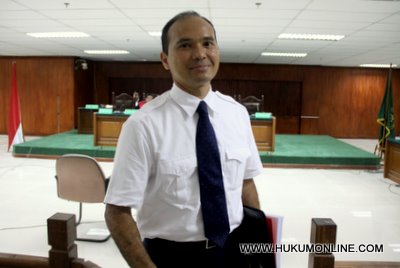 Terdakwa Hotasi Nababan, mantan Dirut Merpati usai sidang di pengadilan tipikor Jakarta. Foto: Sgp