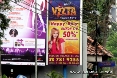 Salah satu reklame Inul Vizta di Jakarta (Foto: SGP)