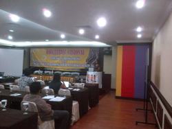 Konsultasi publik RUU Pengaduan dan Perlindungan Hak Masyarakat Hukum Adat di Jakarta, 27 November 2013 (Foto: MYS)