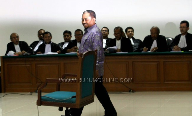 Eks Presiden PKS Luthfi Hasan Ishaaq di Pengadilan Tipikor Jakarta. Foto: SGP