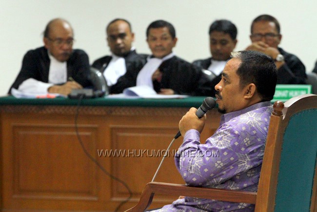 Luthfie Hasan Ishaq, terdakwa korupsi yang juga didakwa UU TPPU. Foto: SGP