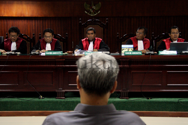 Suasana sidang pembacaan tuntutan terhadap terdakwa kasus korupsi penanganan sembilan sengketa pilkada M Akil Mochtar di Pengadilan Tipikor Jakarta, Senin (16/6). Foto: RES. 