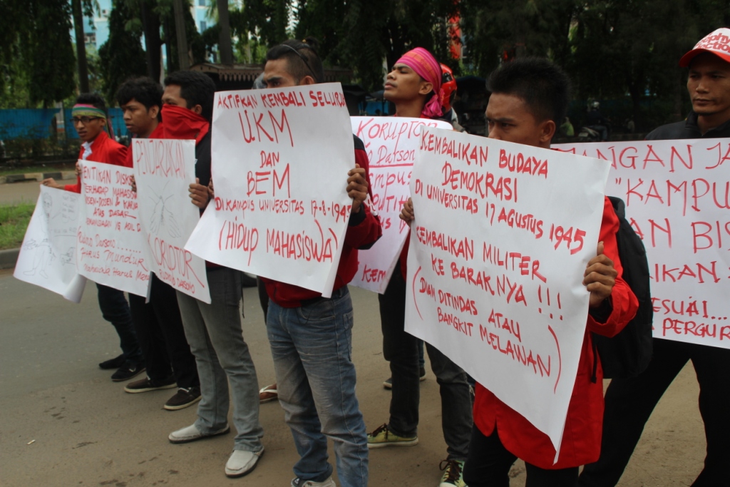 Demo Mahasiswa Untag. Foto: LBH Jakarta
