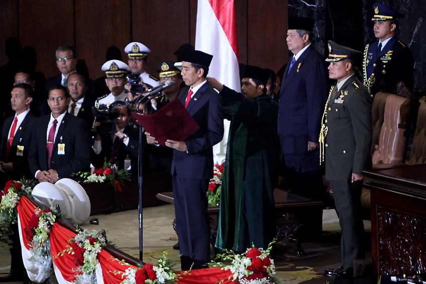 Presiden Joko Widodo diminta segera umumkan kabinet. Foto: RES