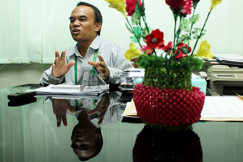 Ketua Forum Pimpinan Pendidikan Tinggi Hukum Indonesia (FPPTHI), Surajiman, saat memberikan keterangan kepada hukumonline. Foto: RES