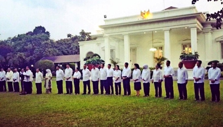 Pengumuman Kabinet Kerja Jokowi-JK, Minggu (26/10). Foto: @Pak_JK