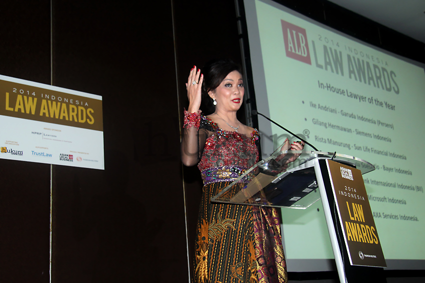 Rista Manurung, salah satu peraih Indonesia Law Awards, Selasa malam (28/10). Foto: RES