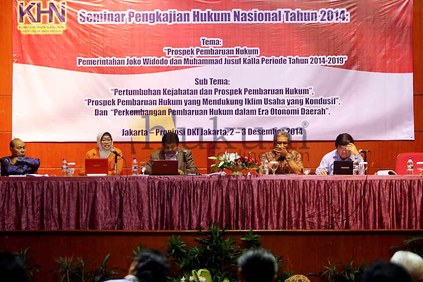 Jantje Tjiptabudy (paling kanan) dalam acara SPHN 2014 di Jakarta, Rabu (03/12). Foto: RES