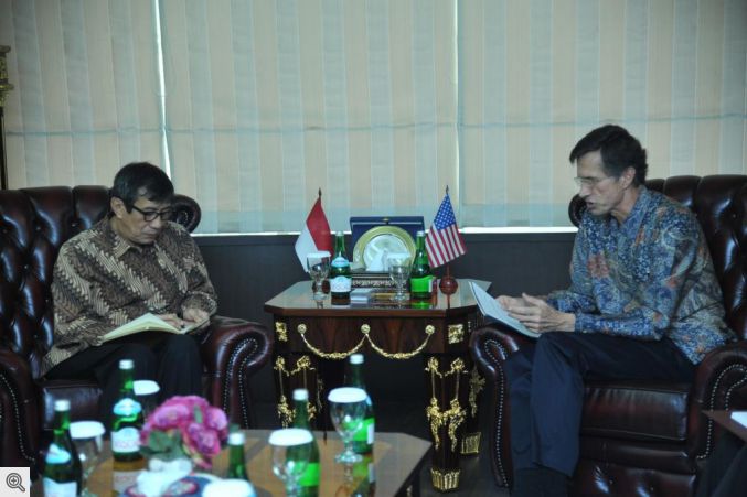 Menkumham Yasonna H. Laoly (kiri) saat bertemu dengan Dubes AS untuk Indonesia. Foto: www.kemenkumham.go.id