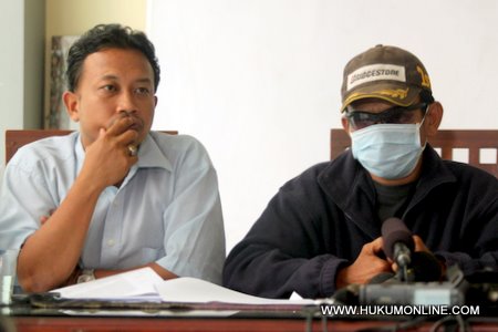 Sekretaris Eksekutif KASUM, Choirul Anam (kiri). Foto: SGP