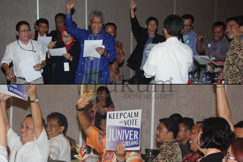 Para pendukung calon Ketum DPN PERADI dalam debat yang diselenggarakan di Jakarta, Rabu (18/3). Foto: RES.