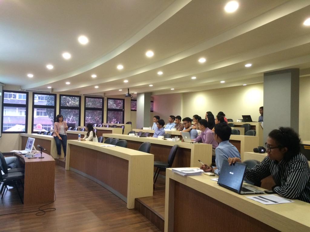 Suasana acara workshop Legal Audit for Corporate Lawyers di Kampus FHUI, Sabtu (29/8). Foto: Twitter @lk2fhui