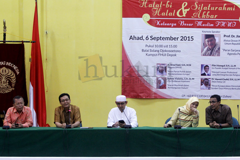 Seminar Halal Bil Halal dan Silaturahmi Akbar Keluarga Besar Muslim FH UI di Depok, Minggu (6/9). Foto: RES