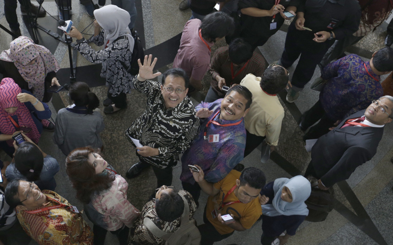 Ketua DPD, Irman Gusman seusai menghadiri sidang putusan perkara pengujian UU MD3, Selasa (22/9). Foto: Humas MK
