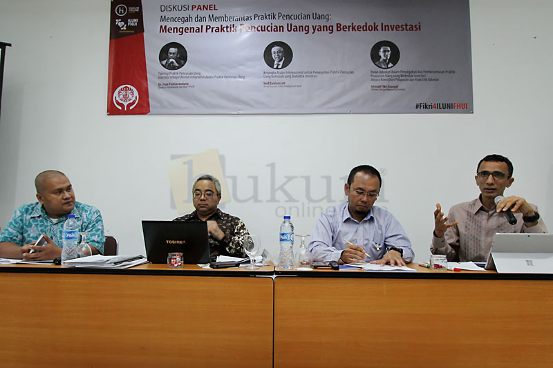 Diskusi panel: Mencegah dan Memberantas Praktik Pencucian Uang, Mengenal Praktik Pencucian Uang yang Berkedok Investasi di Jakarta, Kamis (19/11). Foto: RES