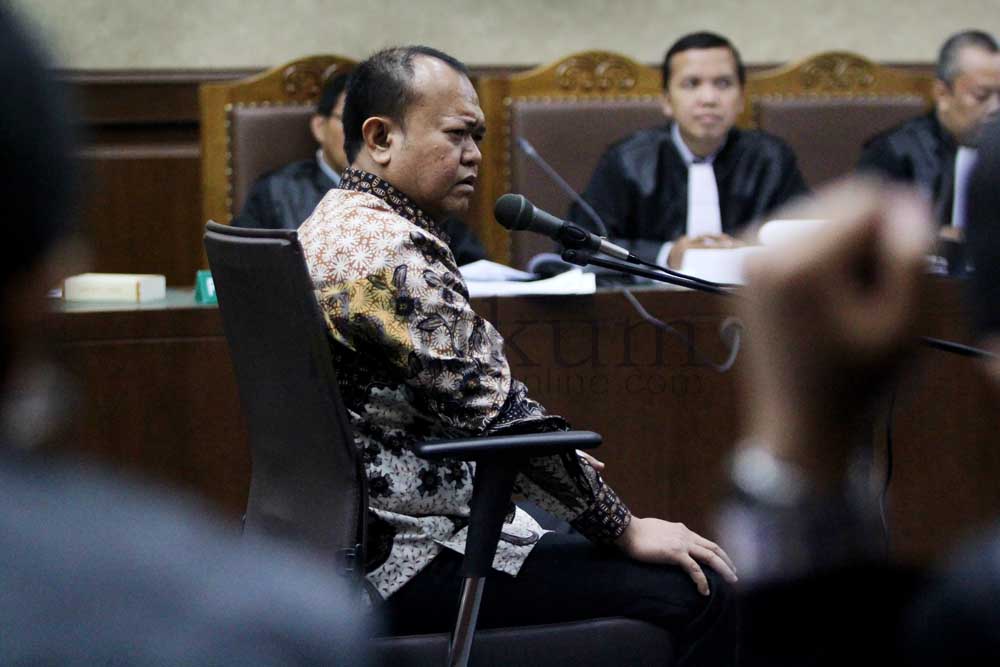 Terdakwa Patrice Rio Capella di pengadilan Tipikor Jakarta, Senin (30/11). Foto: RES