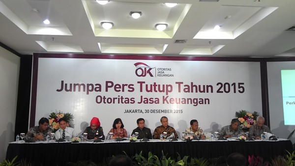 Konpers OJK di Jakarta, Rabu (30/12). Foto: NNP