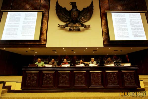 Focus Group Discussion (FGD) bertajuk â€˜Kesejahteraan Sosial Atas Rumah; Membedah Tabungan Perumahan Rakyatâ€™ atas prakarsa Ikatan Alumni Universitas Sumatera Utara (IKA USU) di Gedung DPD, Rabu (24/2). Foto: RES 