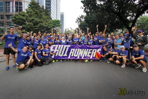 Para anggota FHUI Runners berfoto bersama usai fun run, Minggu (1/5). Foto: RES
