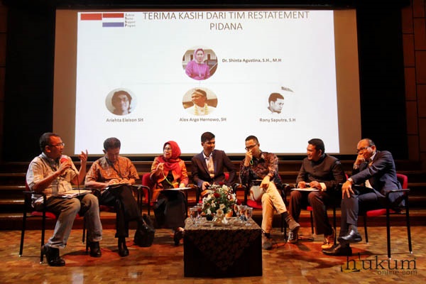 Diskusi dan peluncuran penelitian restatement di Jakarta, Selasa (17/5). Foto: RES