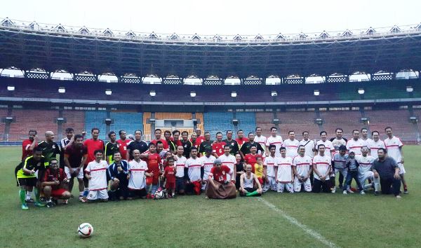 Kemeriahan acara kumpul Makara Merah FC di SUGBK, Senayan. Foto: Koleksi Makara Merah FC