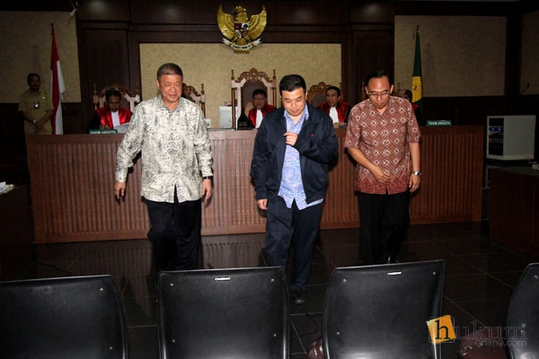 Aguan Bersaksi Disidang Reklamasi Teluk Jakarta 2.jpg