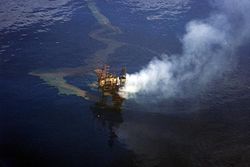 Tumpahan minyak Montara. Foto: id.wikipedia.org