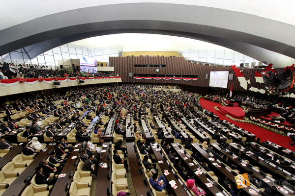 Suasana Penyampaian Pidato Kenegaraan Presiden Joko Widodo di Sidang Tahunan MPR di Kompleks Parlemen, Senayan, Jakarta.