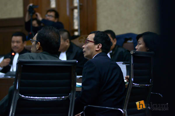 Ahli patologi forensik dari Australia dalam persidangan Jessica, di PN Jakarta Pusat,Senin (05/9). Foto: RESFoto